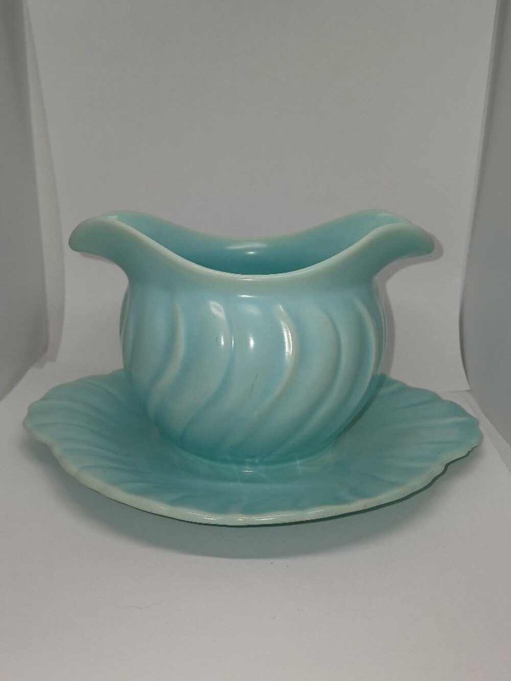 Vintage 1930s-1950s Franciscan Ware Coronado Ceramic Gravy Boat Swirl Pattern